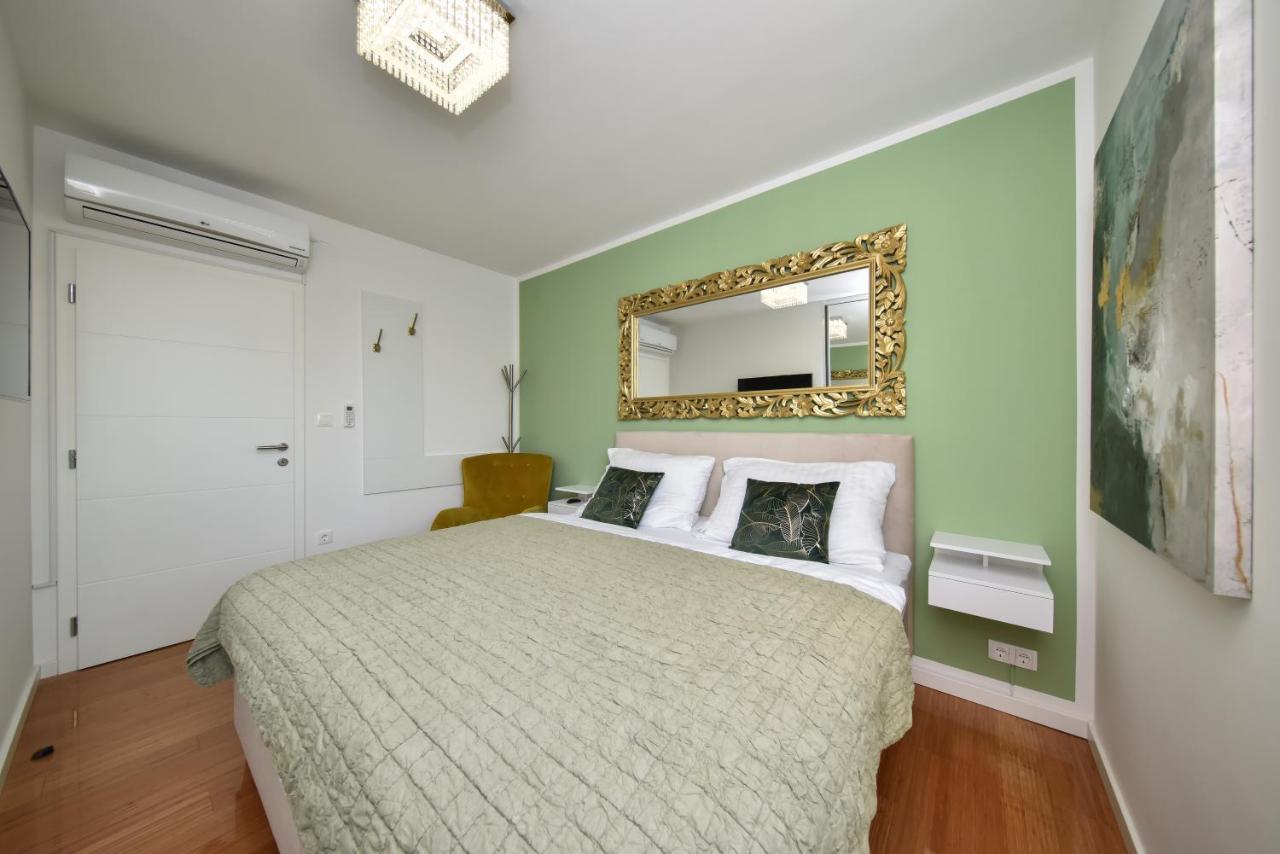 Mm Luxury Apartments Gold & Rubin Zadar Eksteriør billede